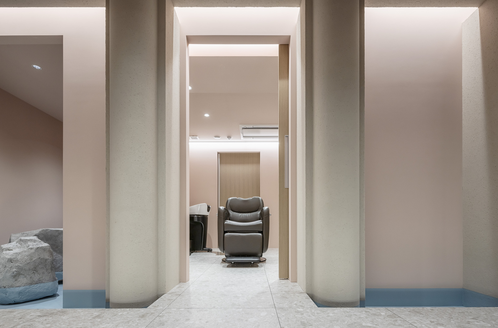 room. Shinsaibashi
