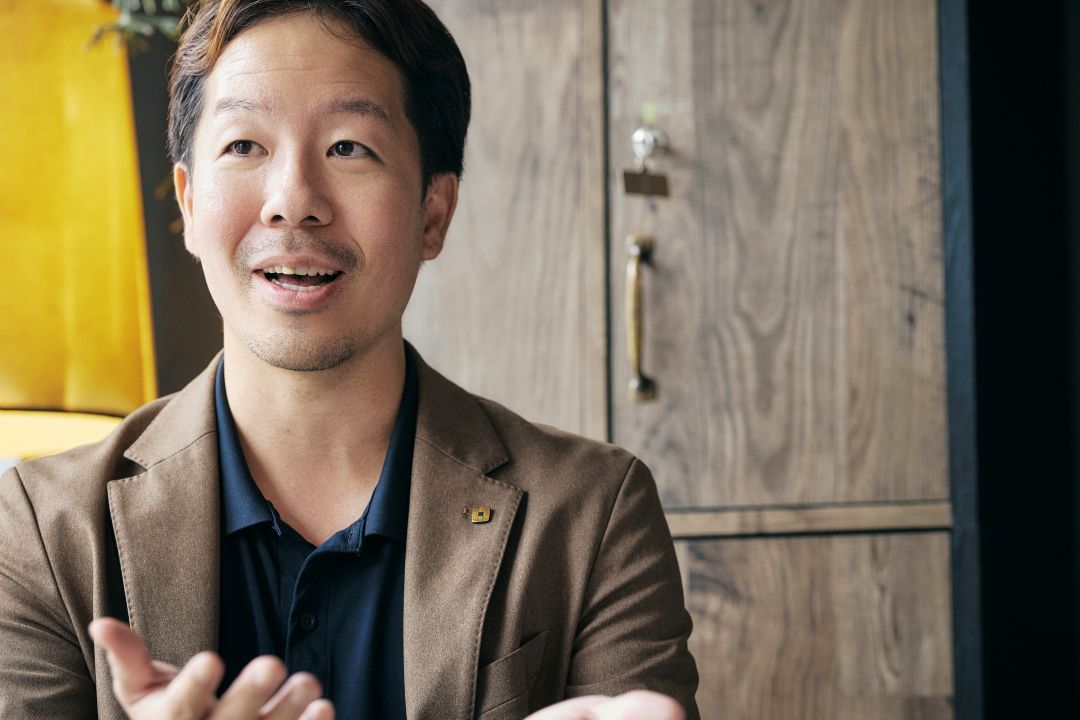 タカラベルモント化粧品（ルベル）営業担当　比嘉春之